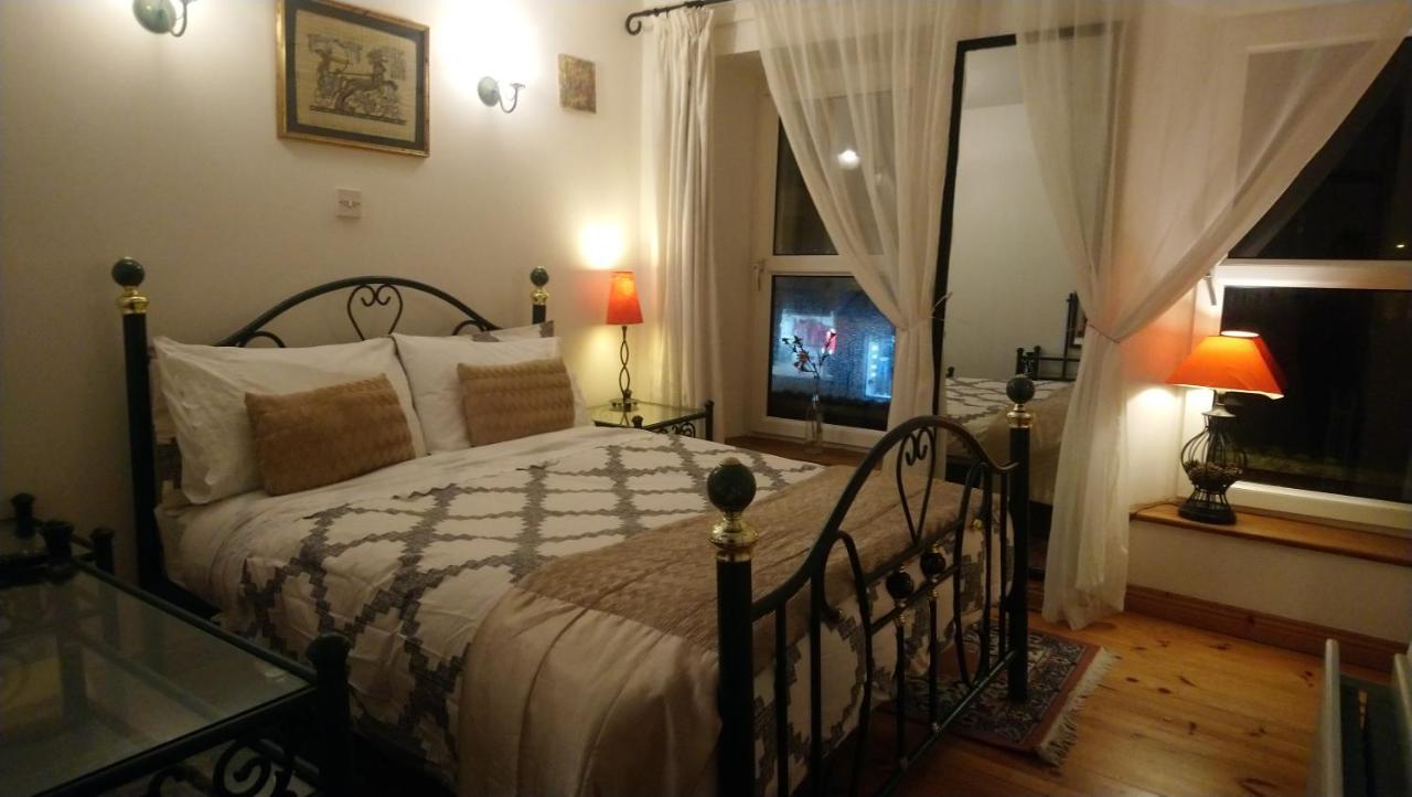 Vaughans Pub/Accommodation كليفدين المظهر الخارجي الصورة